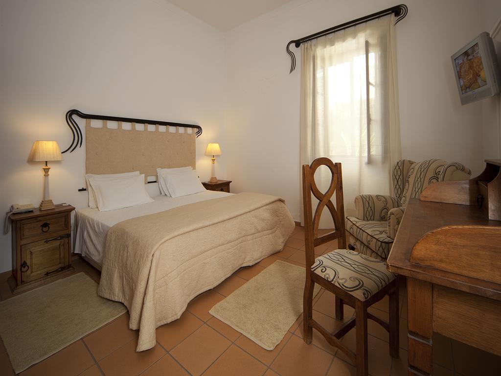 Betica Hotel Rural Pias  Ngoại thất bức ảnh