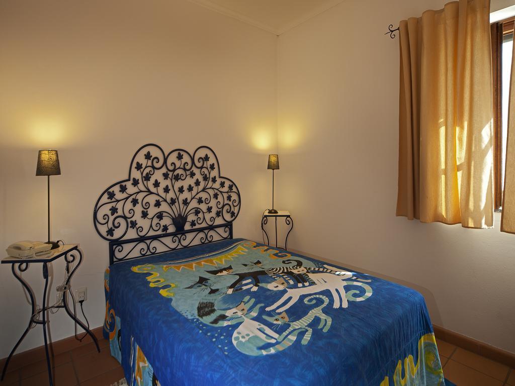Betica Hotel Rural Pias  Ngoại thất bức ảnh