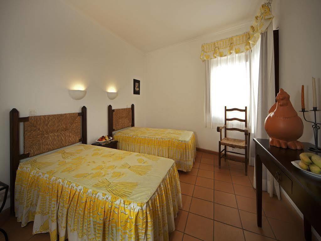 Betica Hotel Rural Pias  Ngoại thất bức ảnh